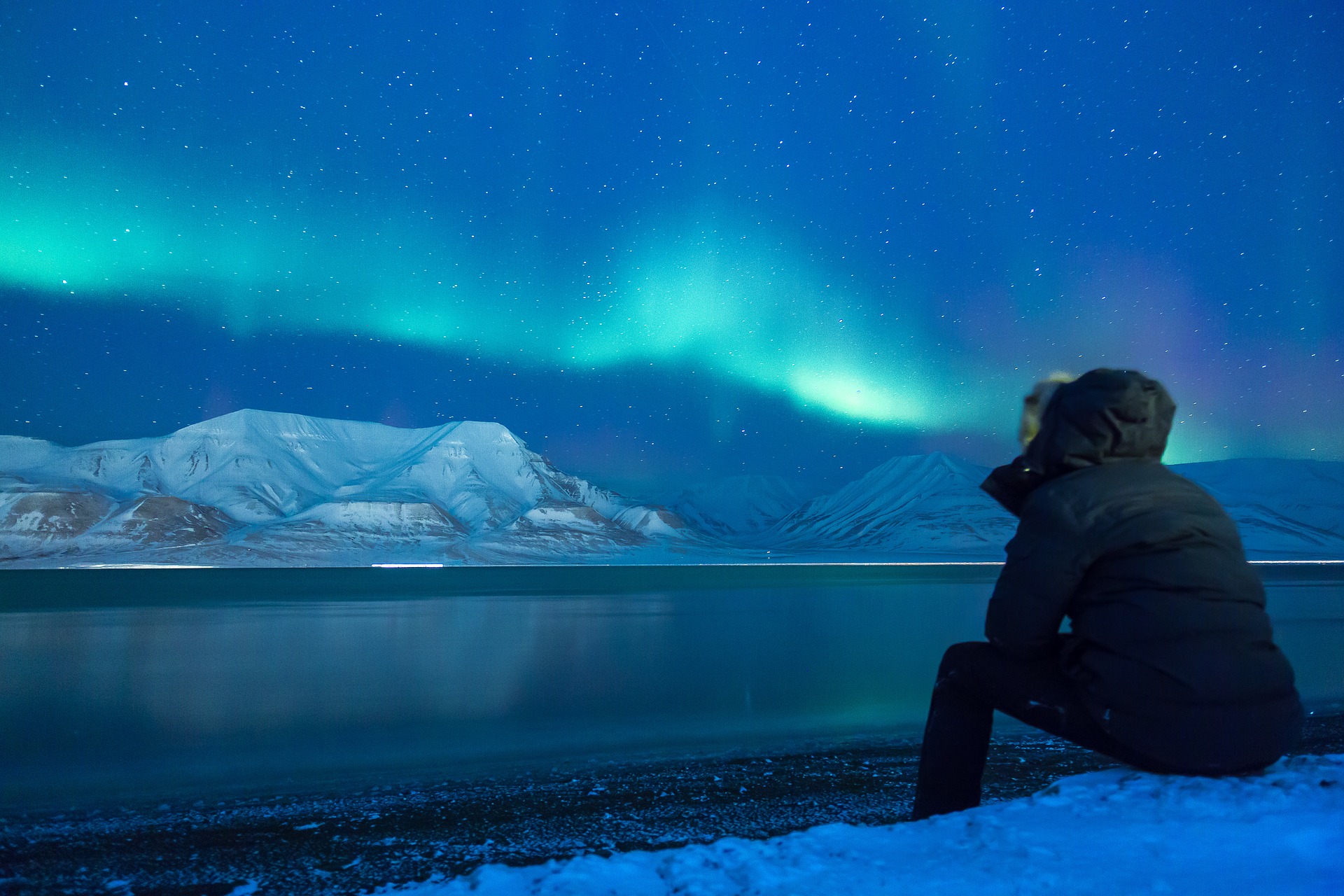 aurora-g42dbea274_1920.jpg