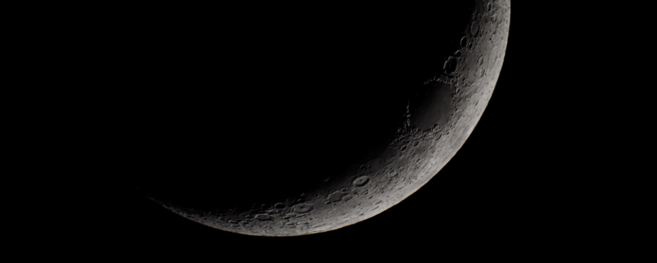 moon.png