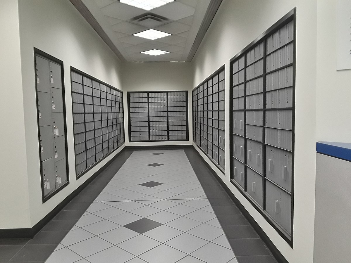 lockers.jpg