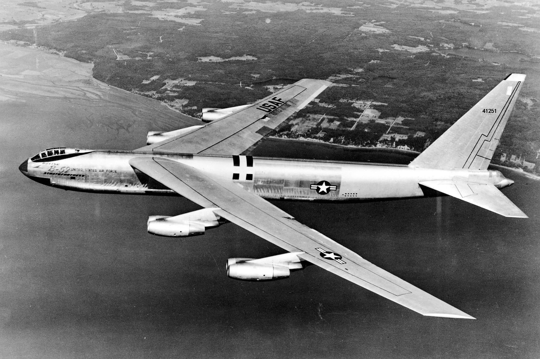 41251B52.jpg