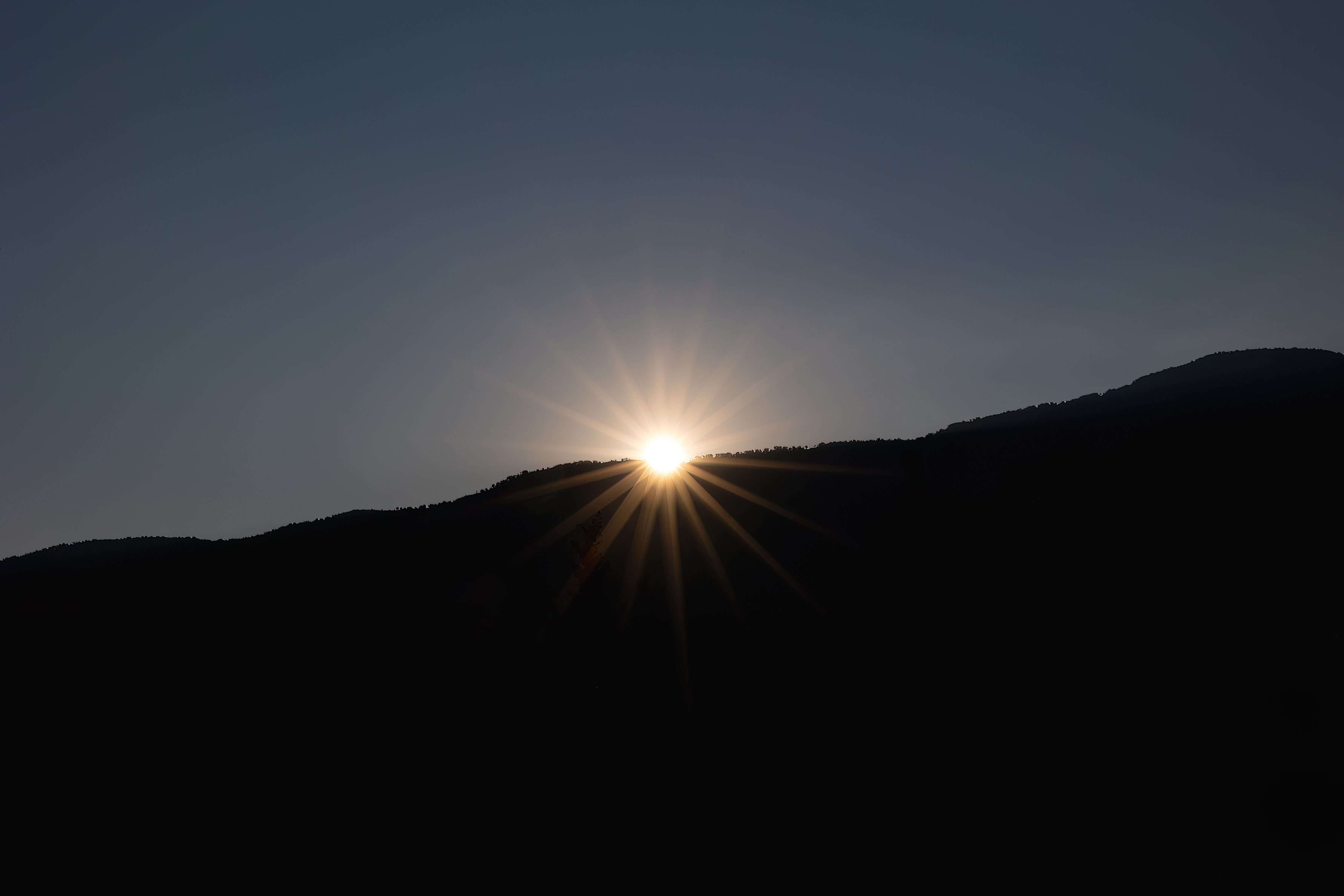 mountain-8120620.jpg