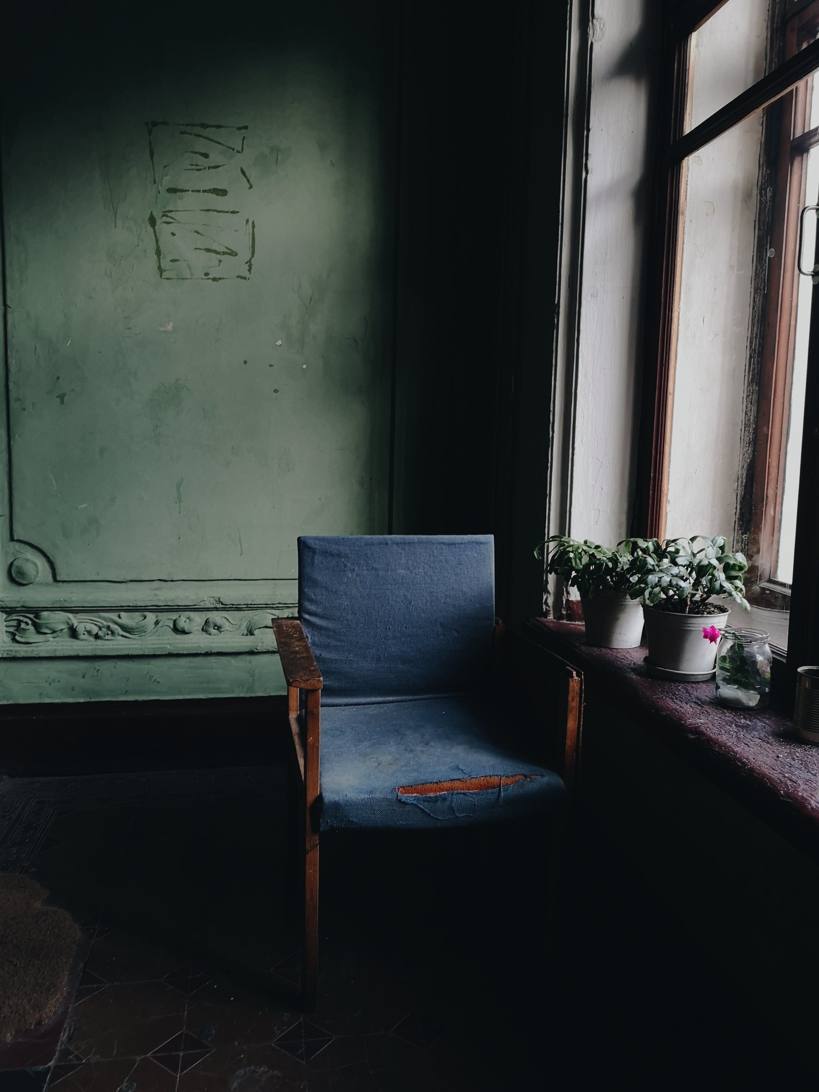 chair.jpg