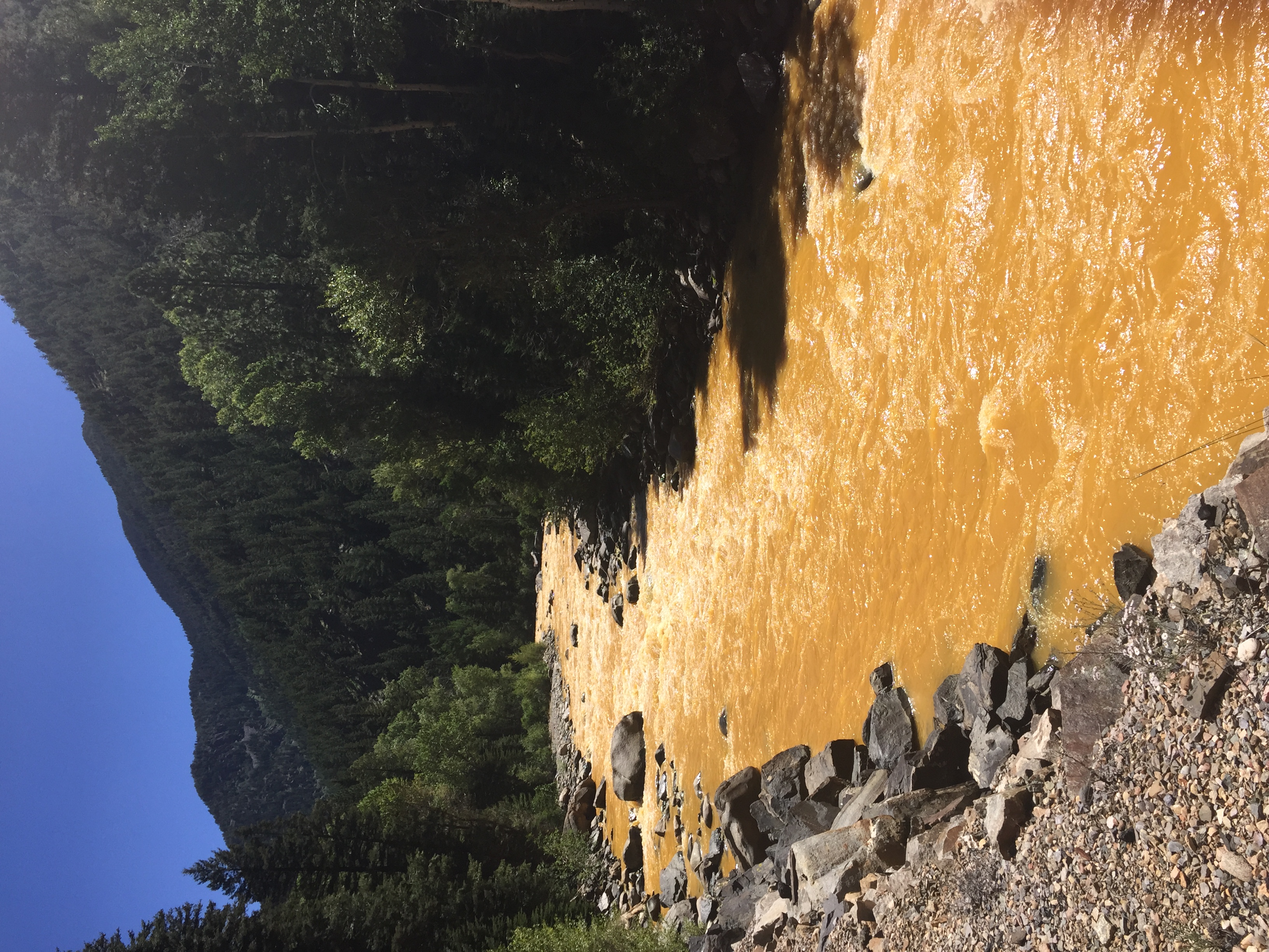 Animas_River_spill_2015-08-06.JPG