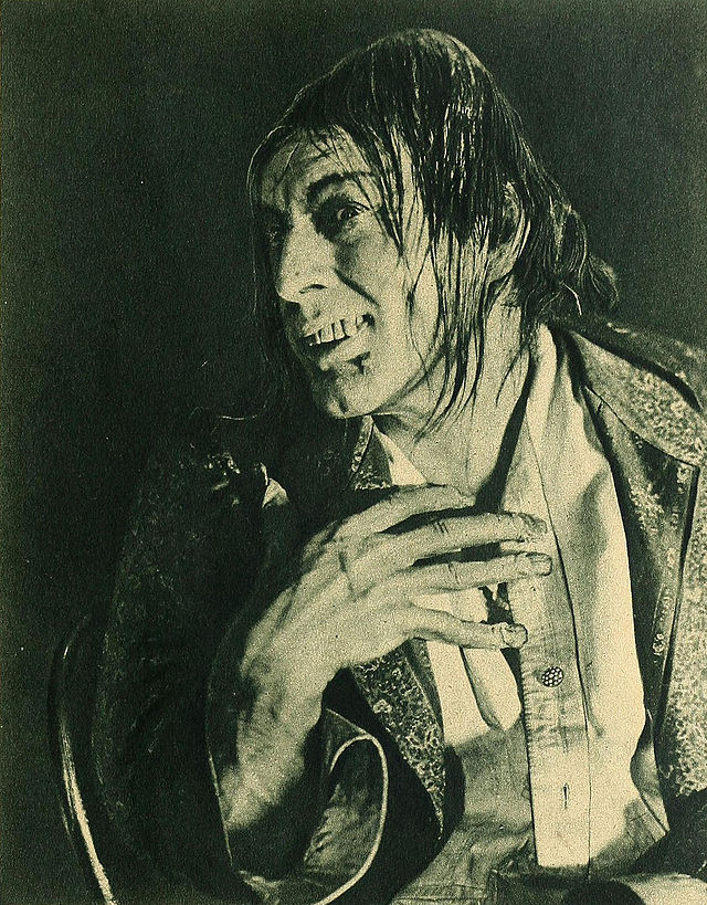 Dr._Jekyll_and_Mr._Hyde_(1920)_-_Hyde.jpg