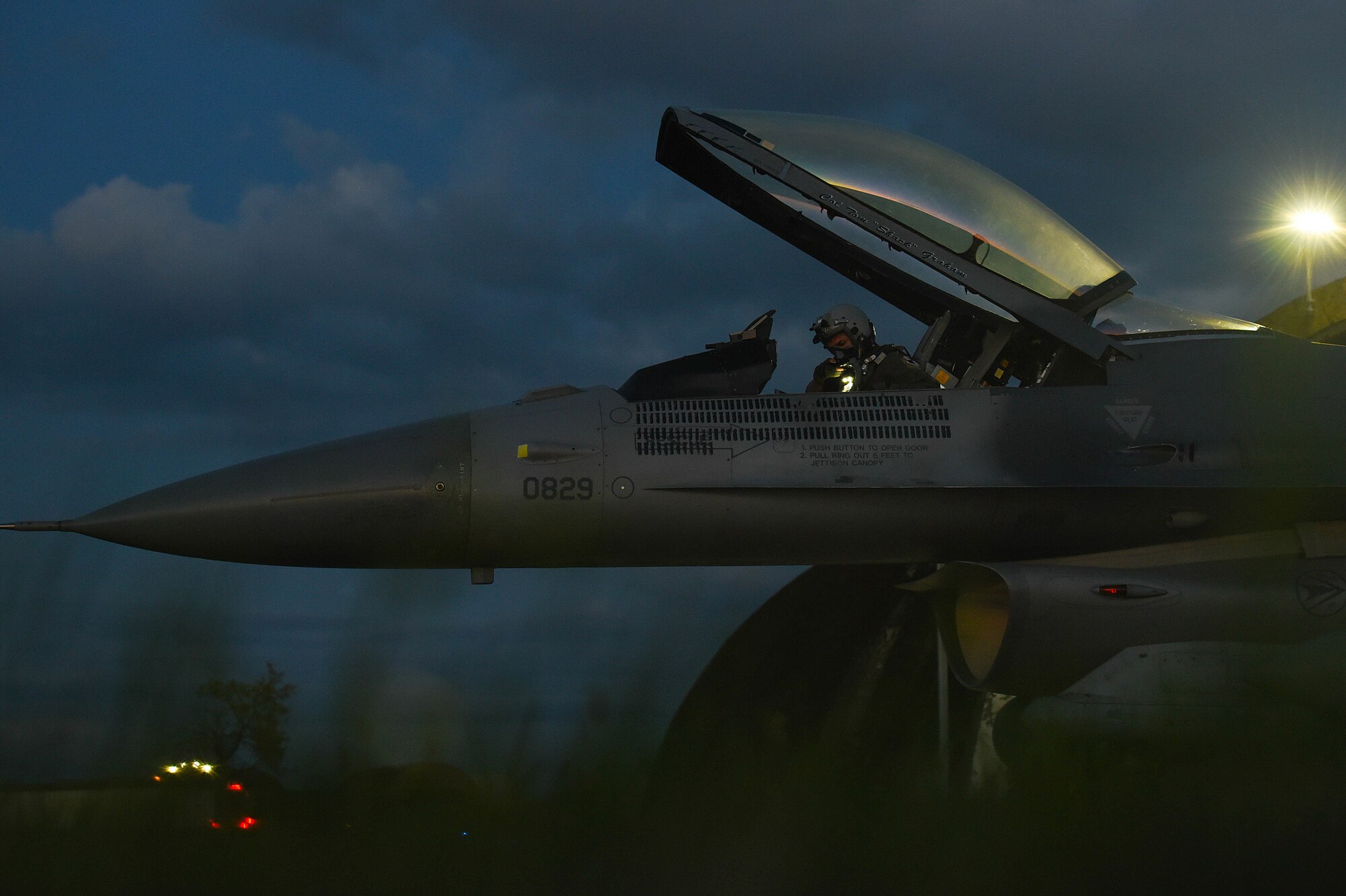 Spangdahlem_Aircrew_conduct_Night_flying_(7435481).jpg