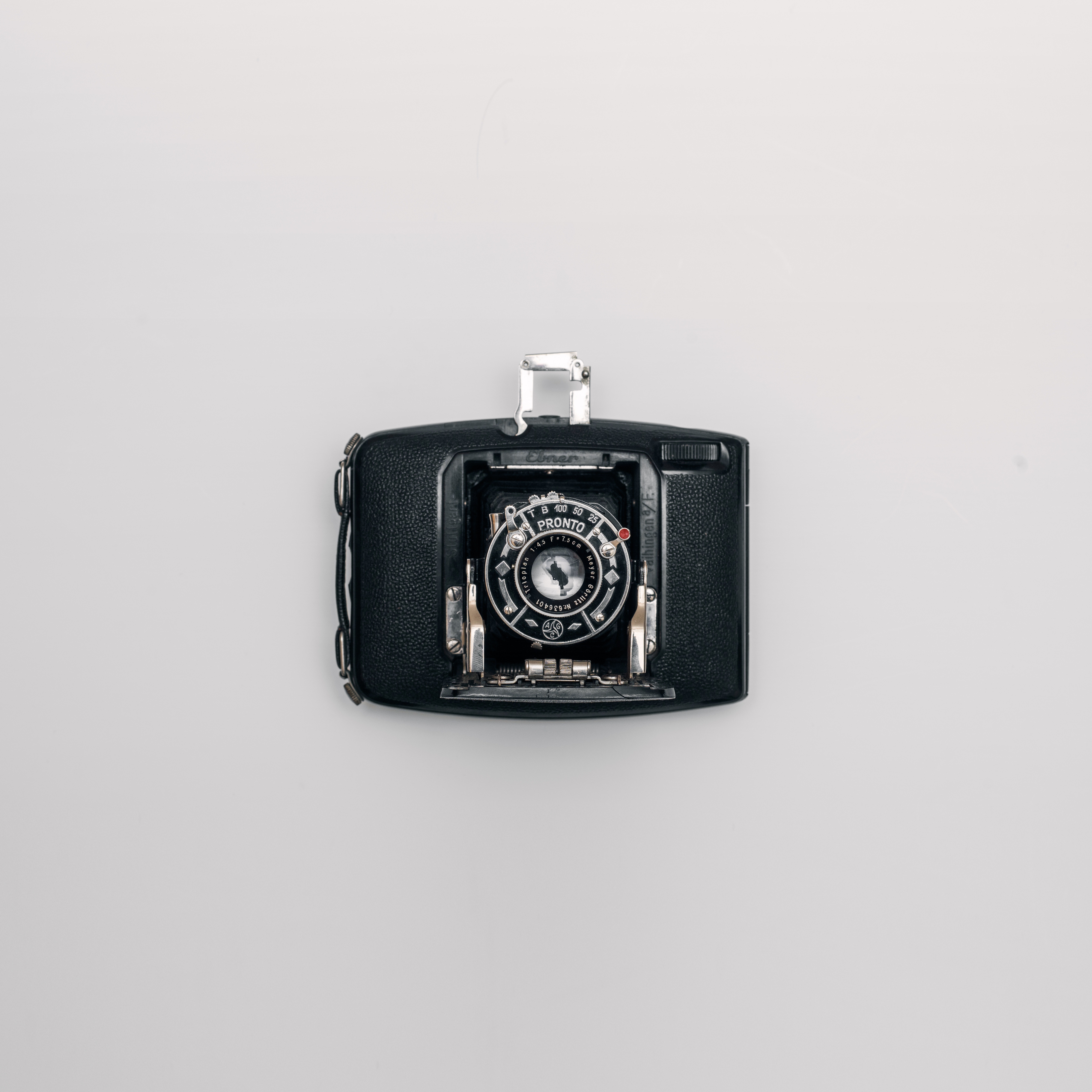 camera.jpg