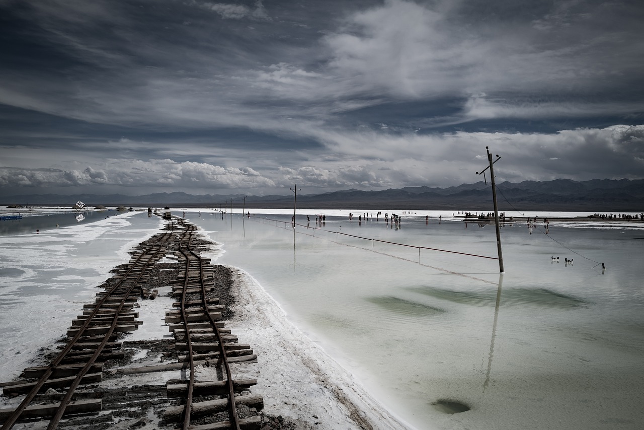 saltlake-railway.jpg