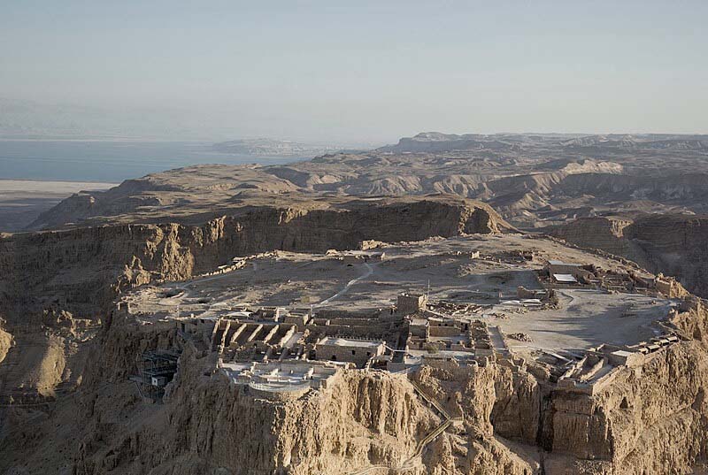 desert_ruins.jpg