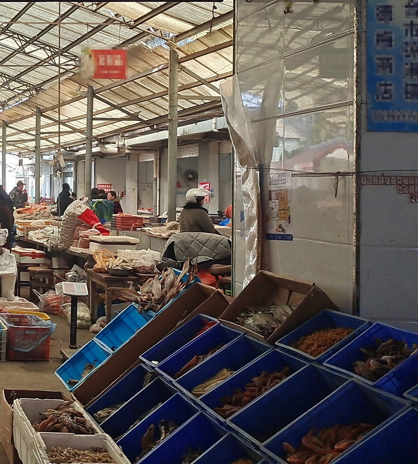 市场一角.jpg