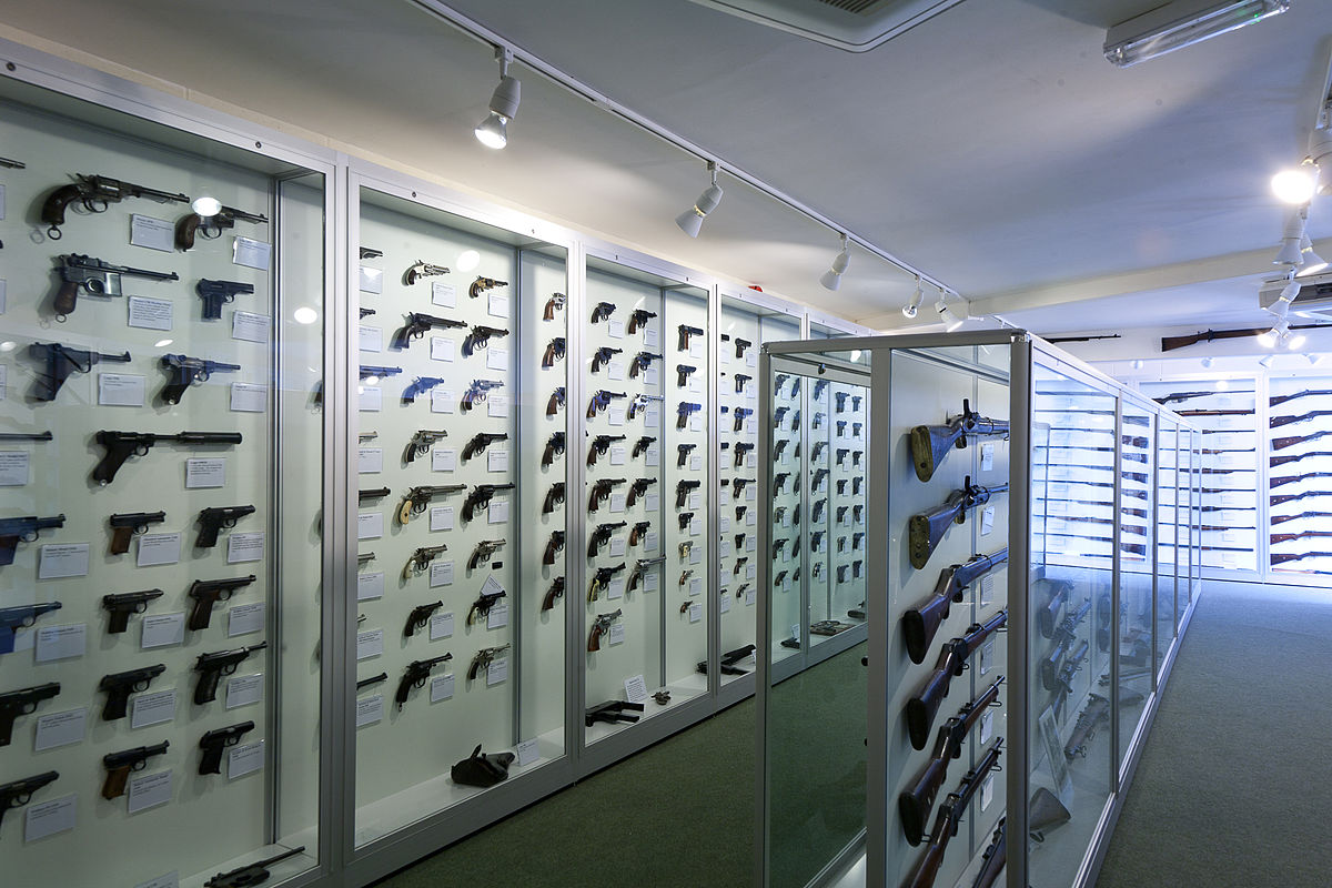 guns.jpg