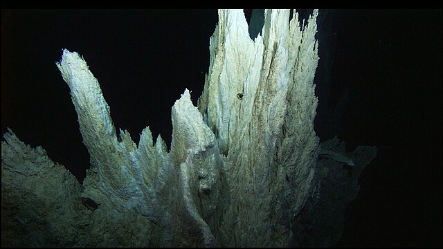 640px-Expl2267_-_Flickr_-_NOAA_Photo_Library.jpg