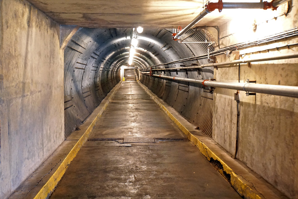 tunnel
