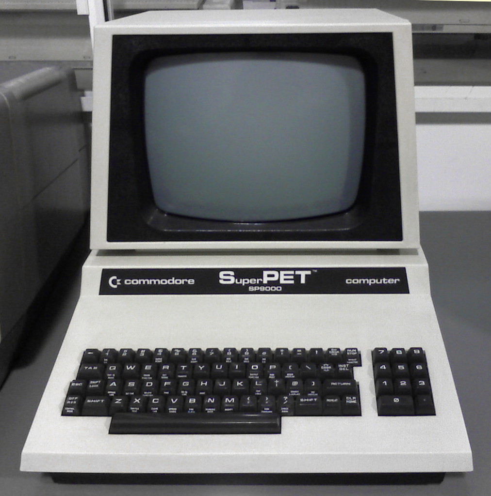 Commodore_SuperPET_SP9000_(Thomas_Conté).jpg