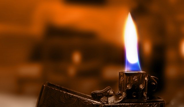 flame-3387997_640.jpg