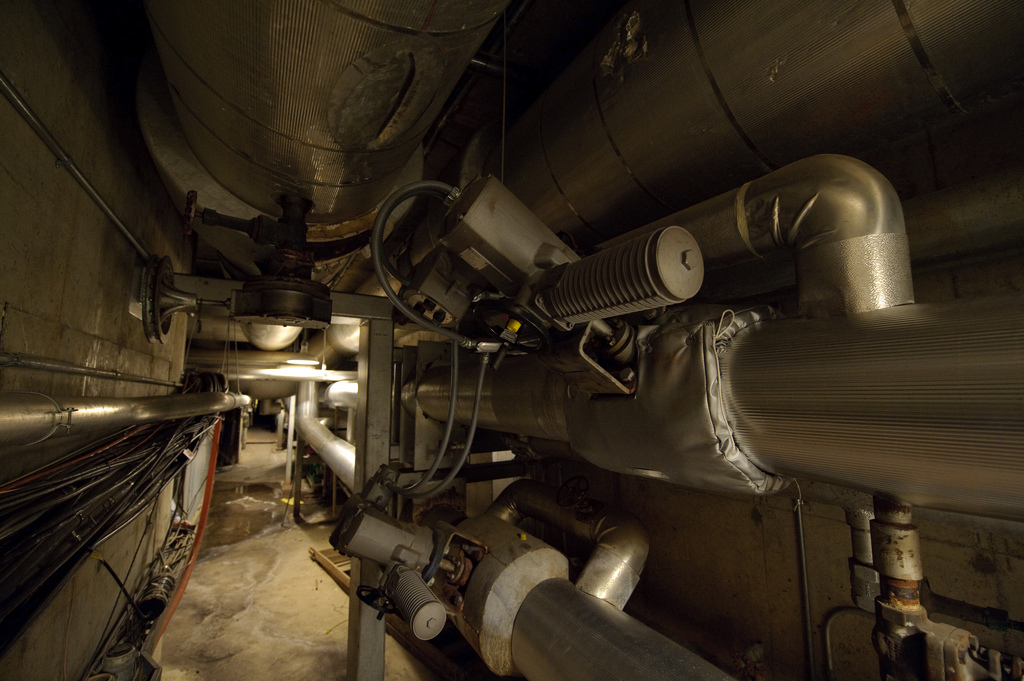 steamtunnel.jpg