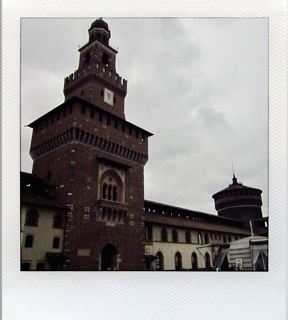 polaroid-2.png