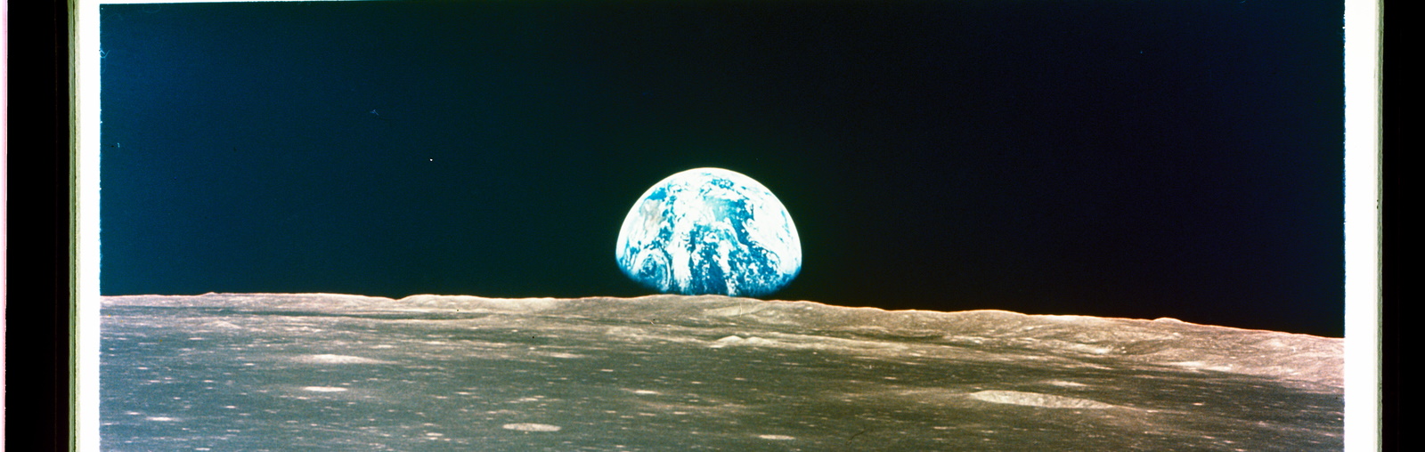 moon.jpg