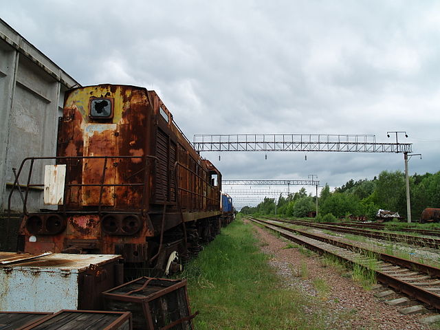 rail yard.JPG