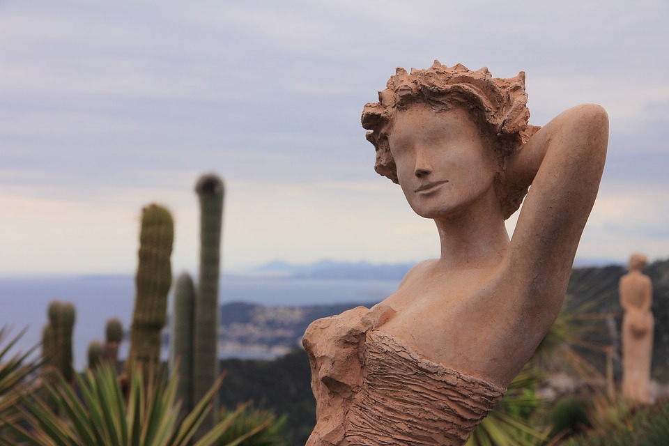 sculpture-1205478_960_720.jpg