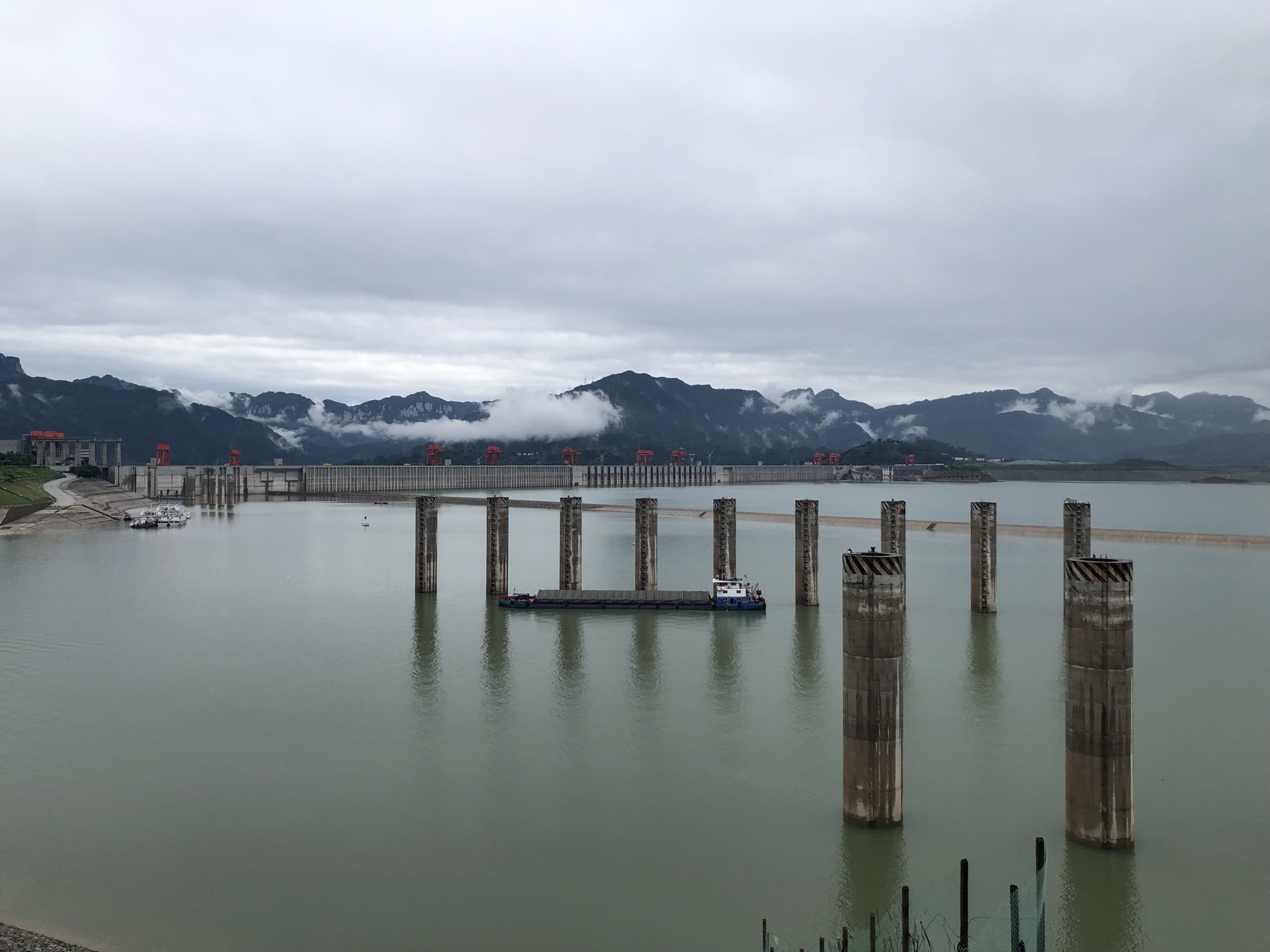 Three_Gorges_Dam_in_2021_09.jpg