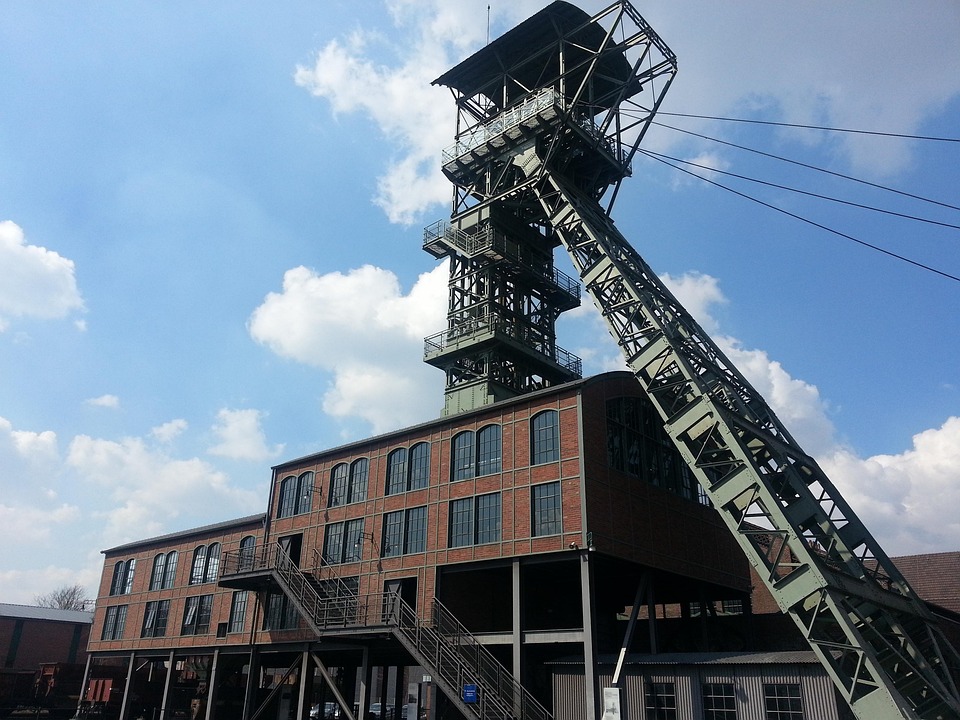 headframe-709208_960_720.jpg