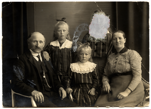 family.png
