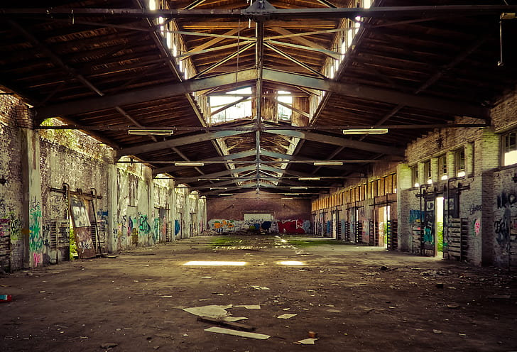 lost-places-old-decay-ruin-preview.jpg