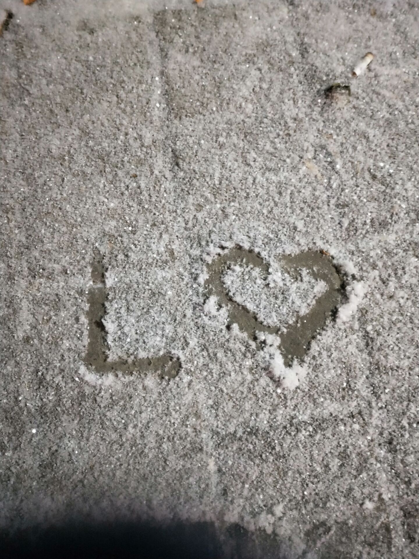 L