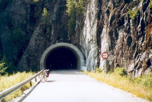 Tunnel-2
