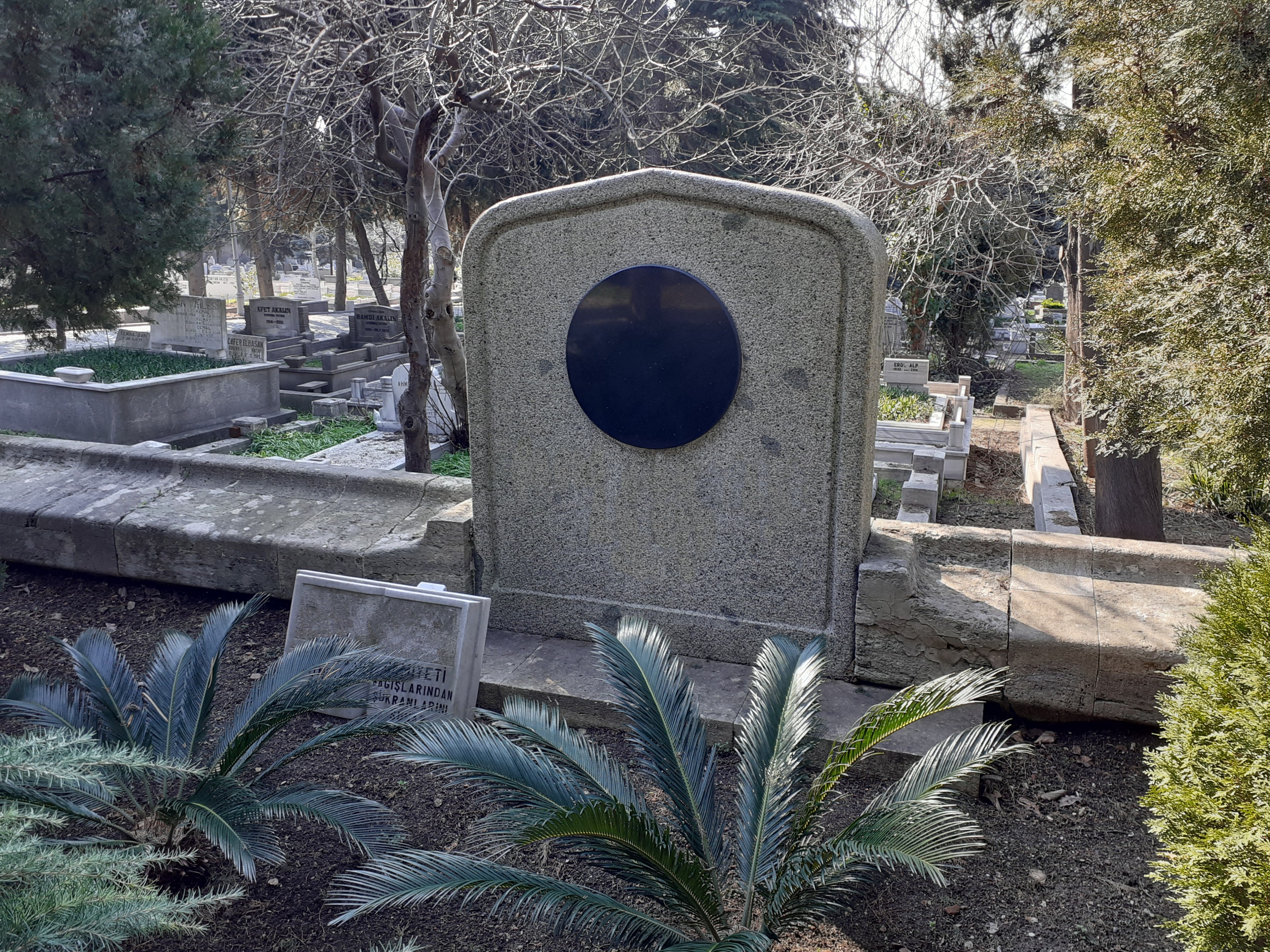 grave.png