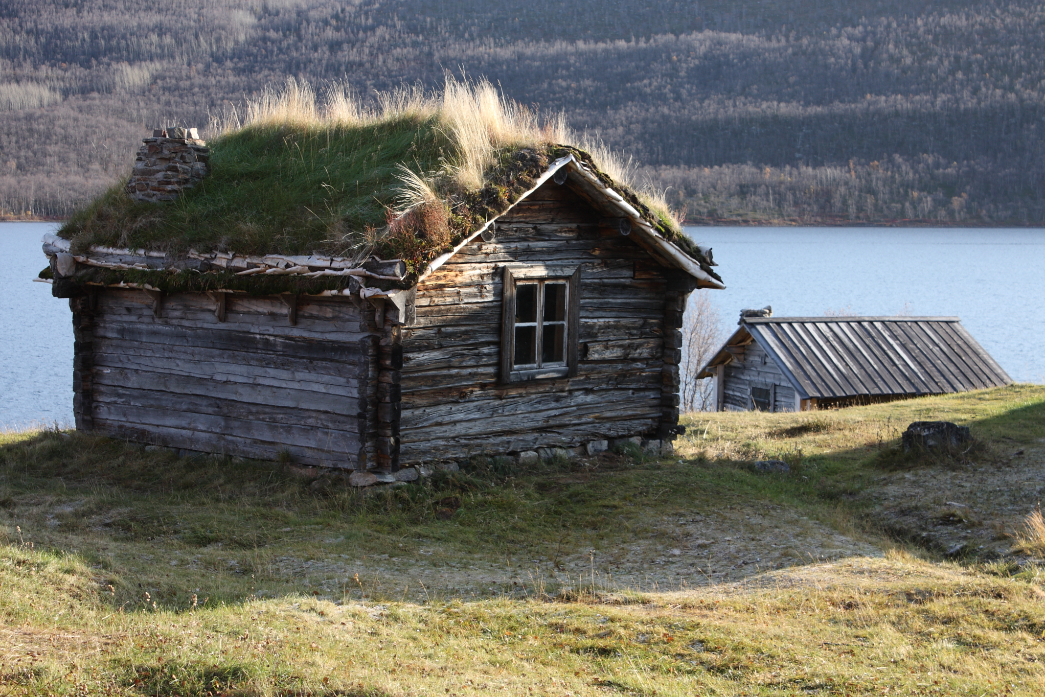 Church_cabin_in_Utsjoki.JPG