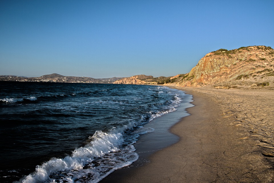 beach-913560_960_720.jpg