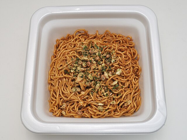 Instant_yakisoba_003.jpg