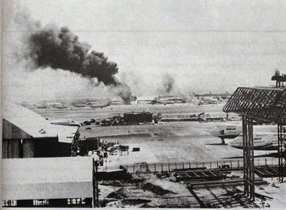 Iran_Iraq_War_Start_Attack-on-Tehran_Airport_Kayhan_Abbas_Fathi_1980-09-22.jpg