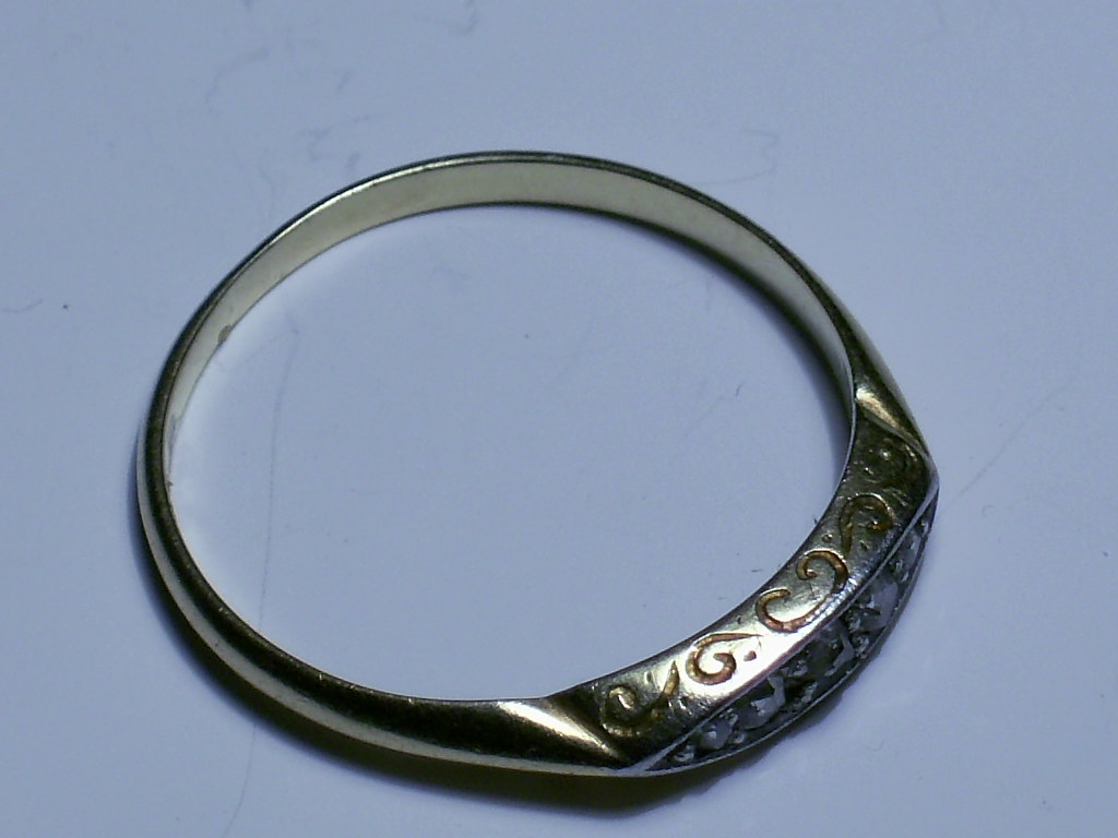 zeevveezz-ring.jpg