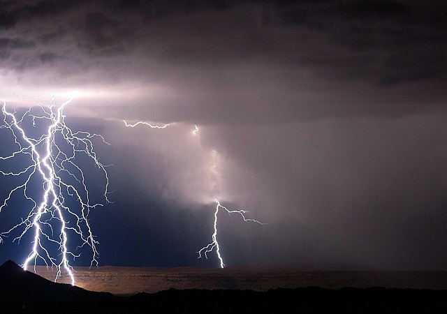 lightning.jpg