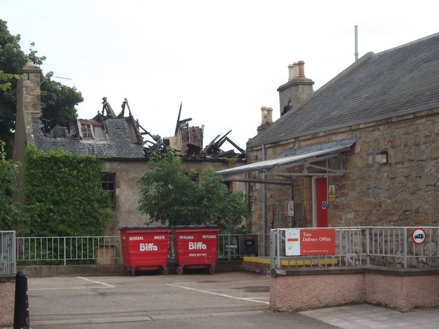 Tain_Delivery_Office_-_geograph.org.uk_-_4727184.jpg